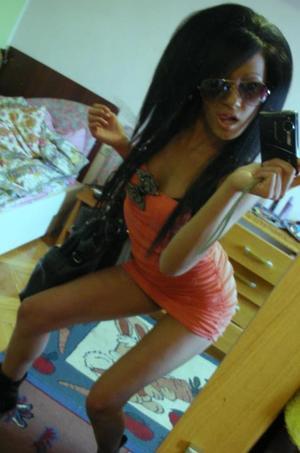 Roselyn from Kansas is the best local fuck buddy you can ever find