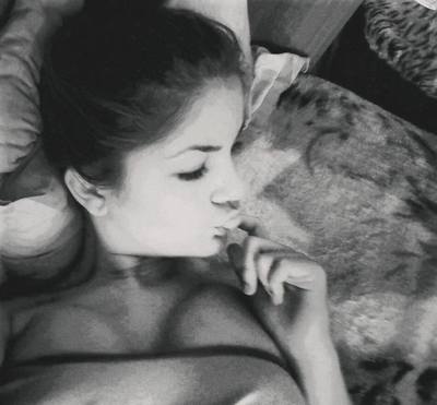 Looking for local cheaters? Take Madalyn from New York home with you
