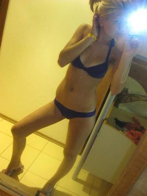 Looking for girls down to fuck? Tamika from Illinois is your girl