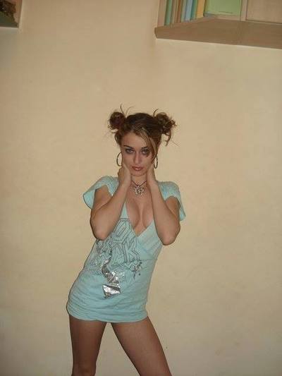 Bonnie from New York is interested in nsa sex with a nice, young man