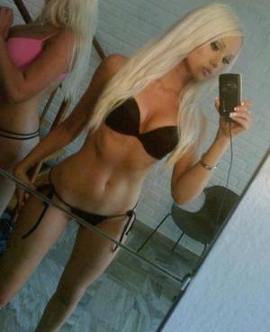 Meet local singles like Sasha from Ohio who want to fuck tonight