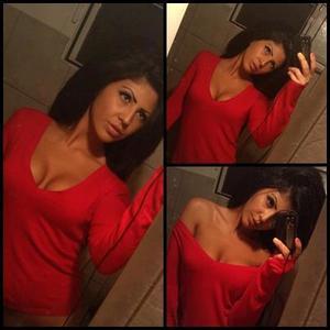Escorts like Alisha are down to fuck you now!