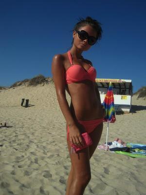 Looking for girls down to fuck? Joana from Florida is your girl