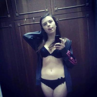 Looking for local cheaters? Take Ashley from Florida home with you