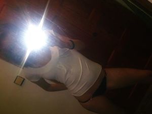 Looking for girls down to fuck? Bobbi from Colorado is your girl
