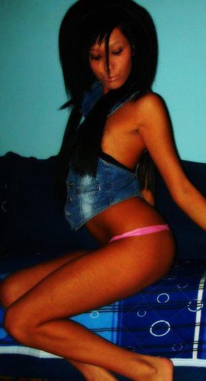 Meet local singles like Latasha from Wisconsin who want to fuck tonight