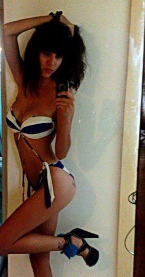 Looking for girls down to fuck? Carlee from District Of Columbia is your girl