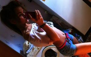 Chaya from Utah is looking for adult webcam chat