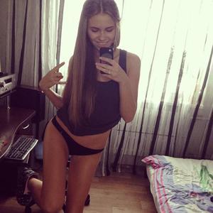 Nola from New York is interested in nsa sex with a nice, young man
