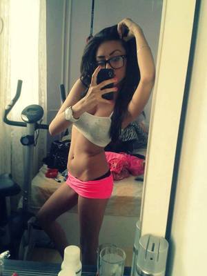 Annie from New York is looking for adult webcam chat