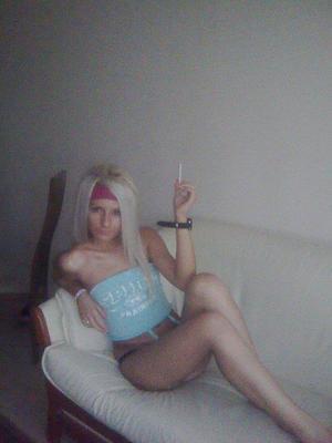 Looking for girls down to fuck? Kaylie from Quebec is your girl