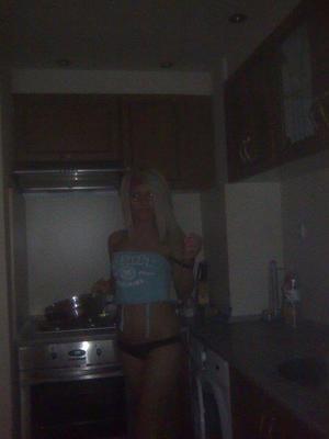 Hettie from Greenville, Pennsylvania is looking for adult webcam chat