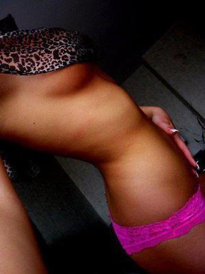 Claire from Illinois is interested in nsa sex with a nice, young man