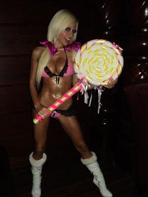 Looking for girls down to fuck? Ally from New York is your girl