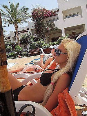 Julianna is a cheater looking for a guy like you!
