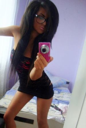 Kaci from Florida is looking for adult webcam chat