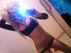 Meet local singles like Karli from Nevada who want to fuck tonight