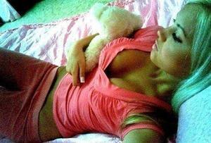 Nikki from California is the best local fuck buddy you can ever find