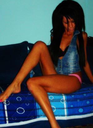 Valene from Idaho is looking for adult webcam chat